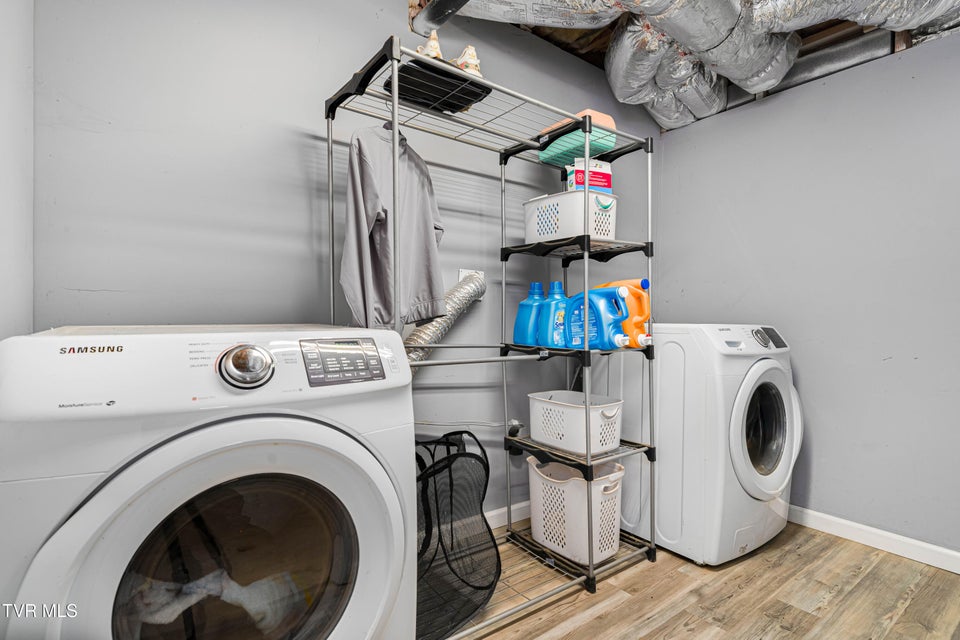 Photo #39: 121 Valley Circle