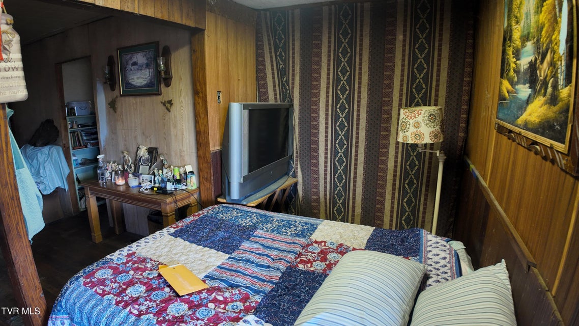 Photo #24: 1704 Main Avenue