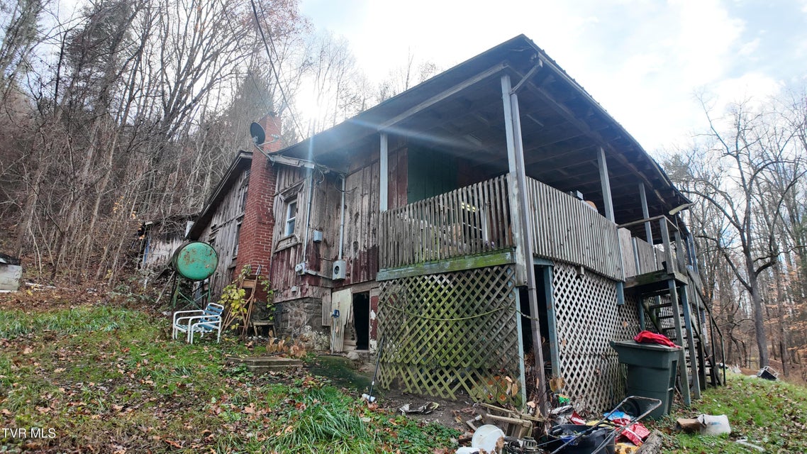 Photo #26: 1704 Main Avenue