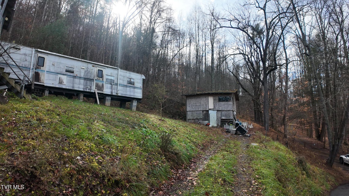 Photo #28: 1704 Main Avenue