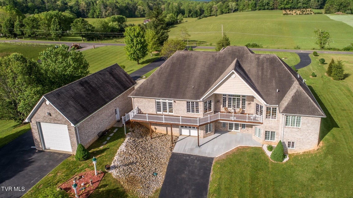 Photo #6: 1738 Harbin Hill Road