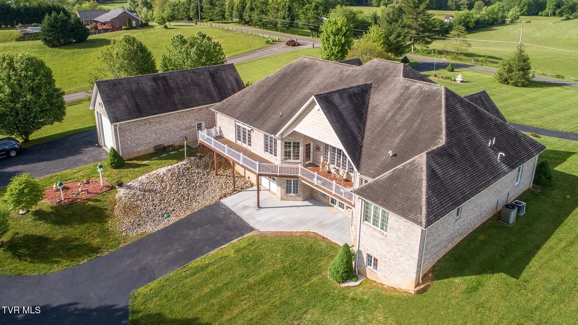 Photo #44: 1738 Harbin Hill Road