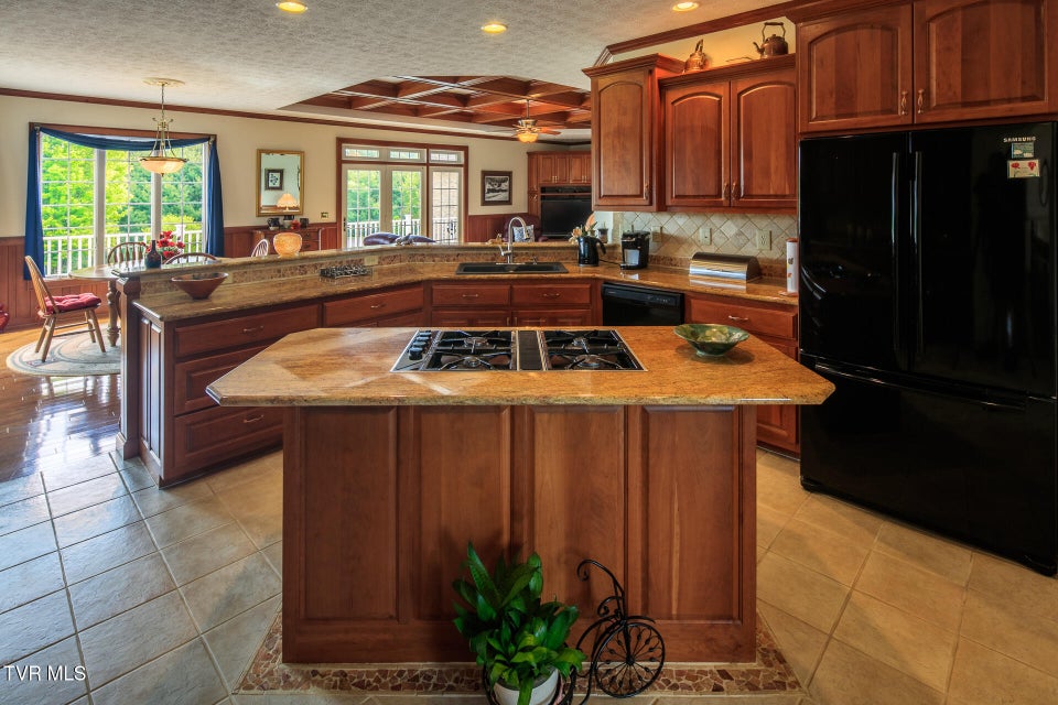 Photo #12: 1738 Harbin Hill Road