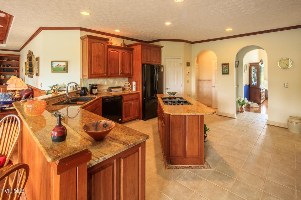 Photo #13: 1738 Harbin Hill Road