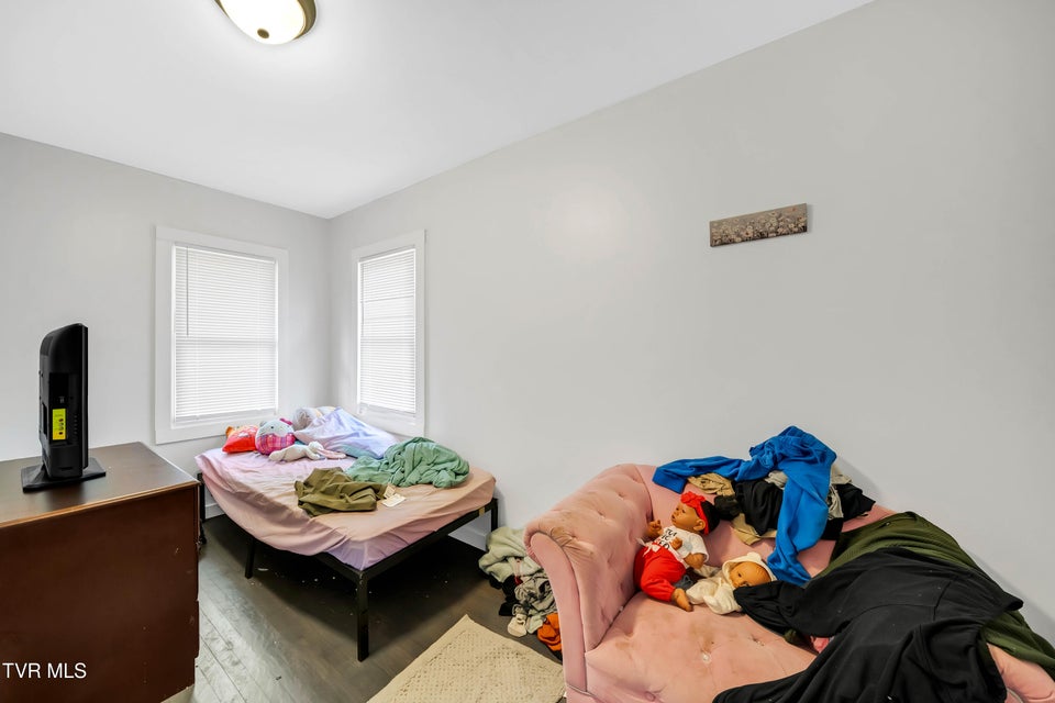 Photo #14: 1658 Echo Court