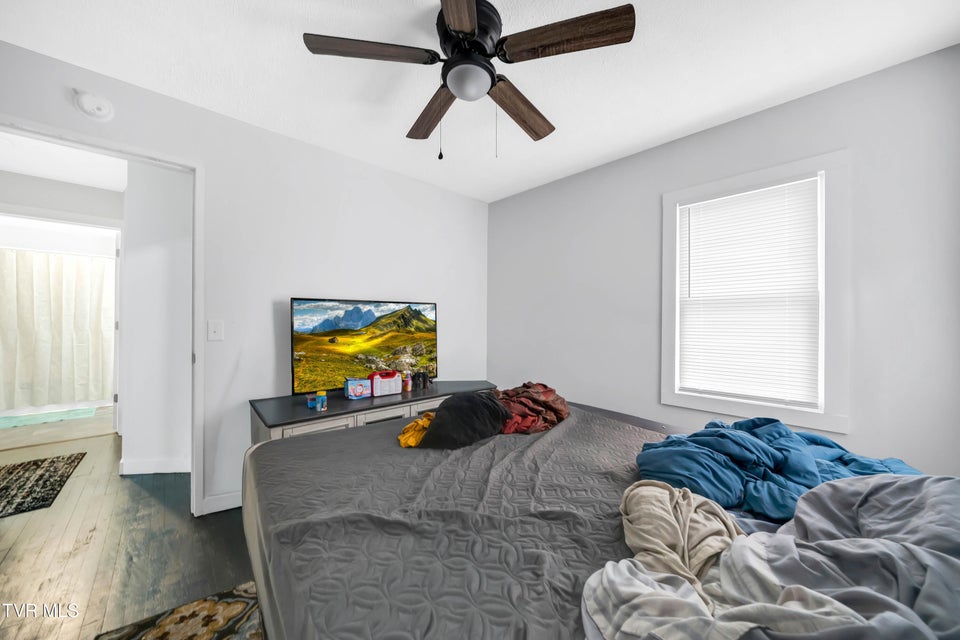 Photo #18: 1658 Echo Court