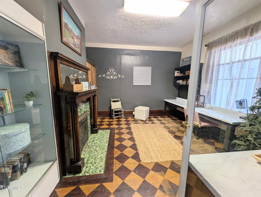 Photo #9: 142 Main Street