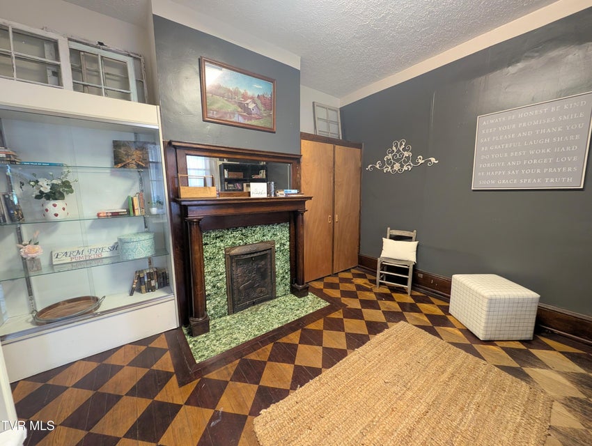 Photo #10: 142 Main Street