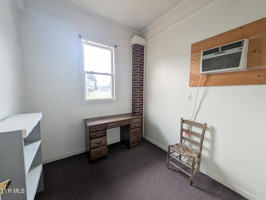 Photo #16: 142 Main Street