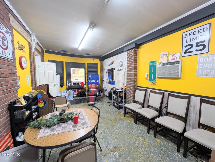 Photo #24: 142 Main Street