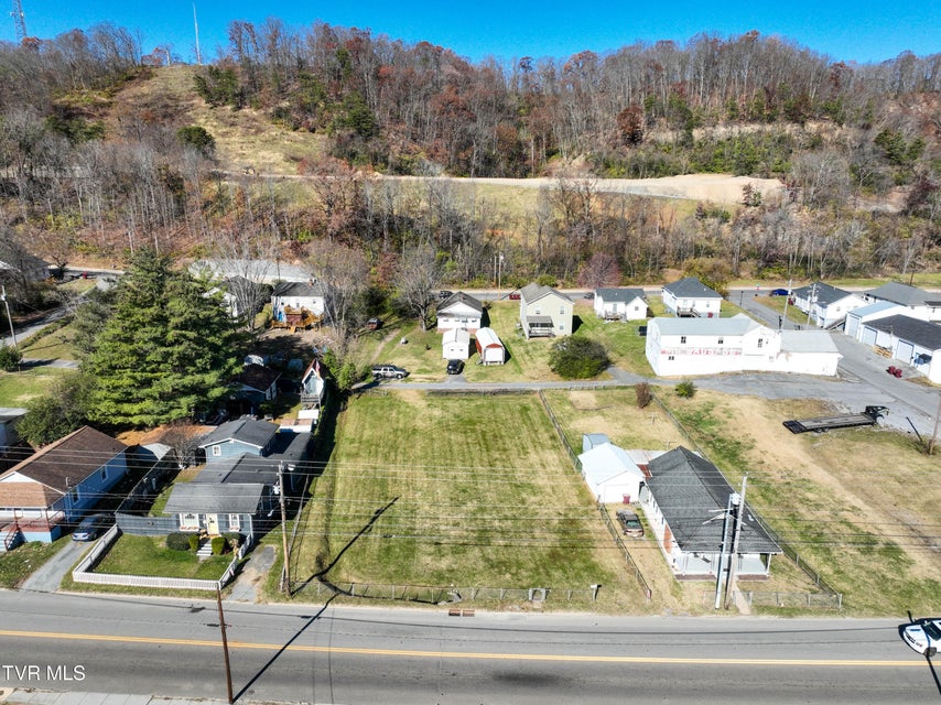 Photo #2: 1009 Main Street