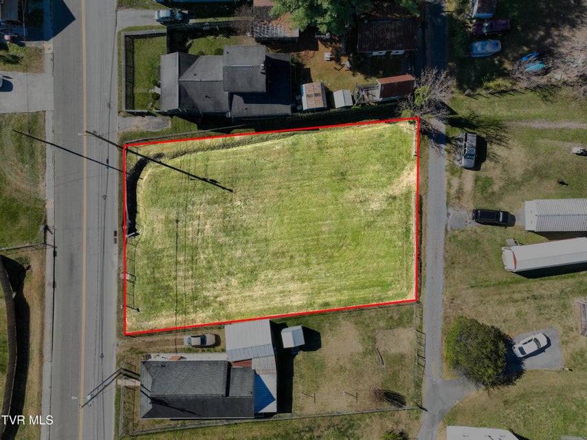 Photo #3: 1009 Main Street