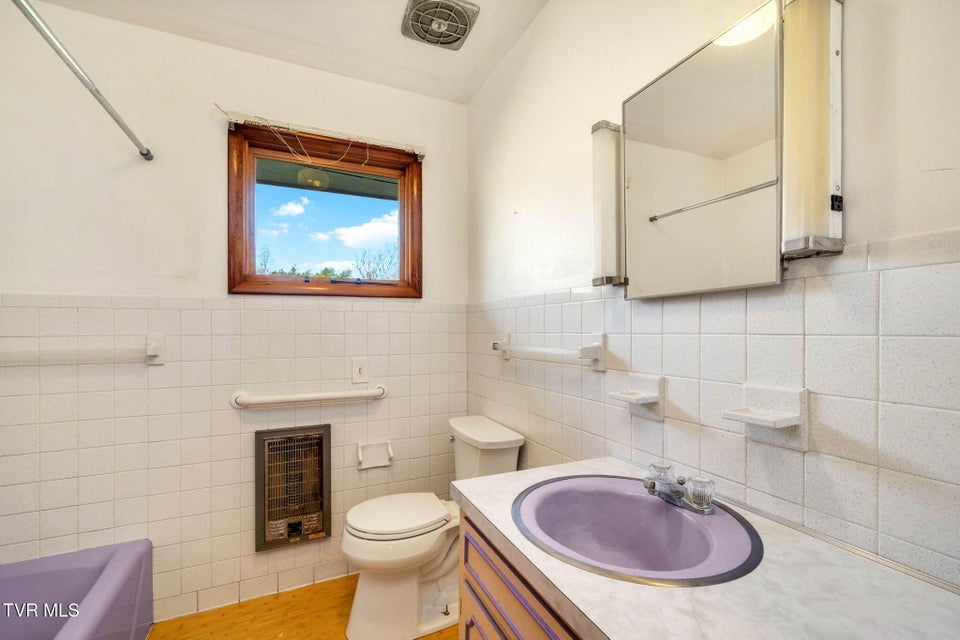 Photo #9: 4191 Carters Valley Road