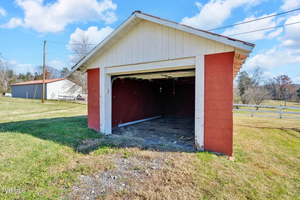 Photo #25: 4191 Carters Valley Road