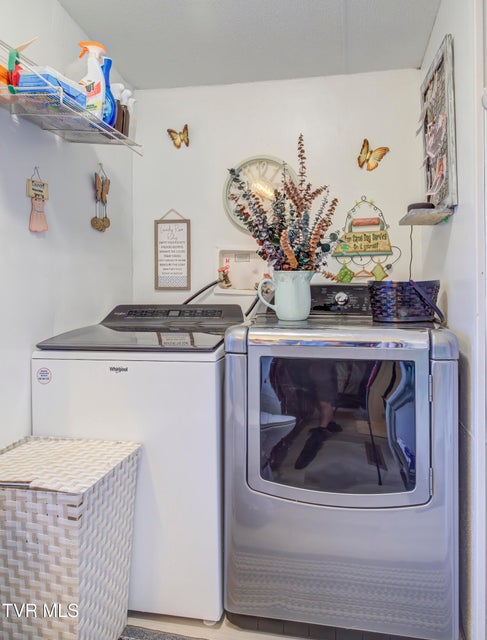 Photo #16: 1598 Bristol Caverns Highway