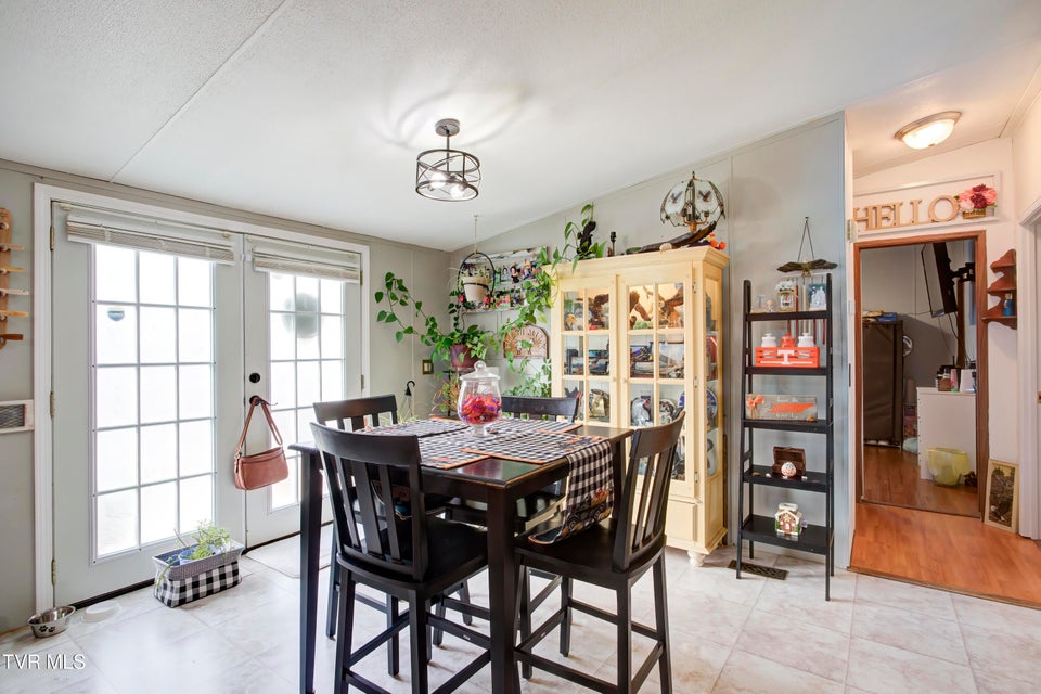 Photo #7: 1598 Bristol Caverns Highway