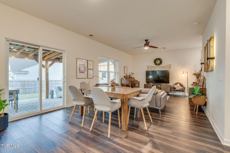 Photo #10: 324 Glory Road