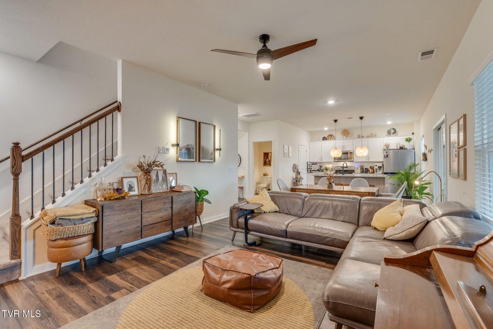 Photo #13: 324 Glory Road