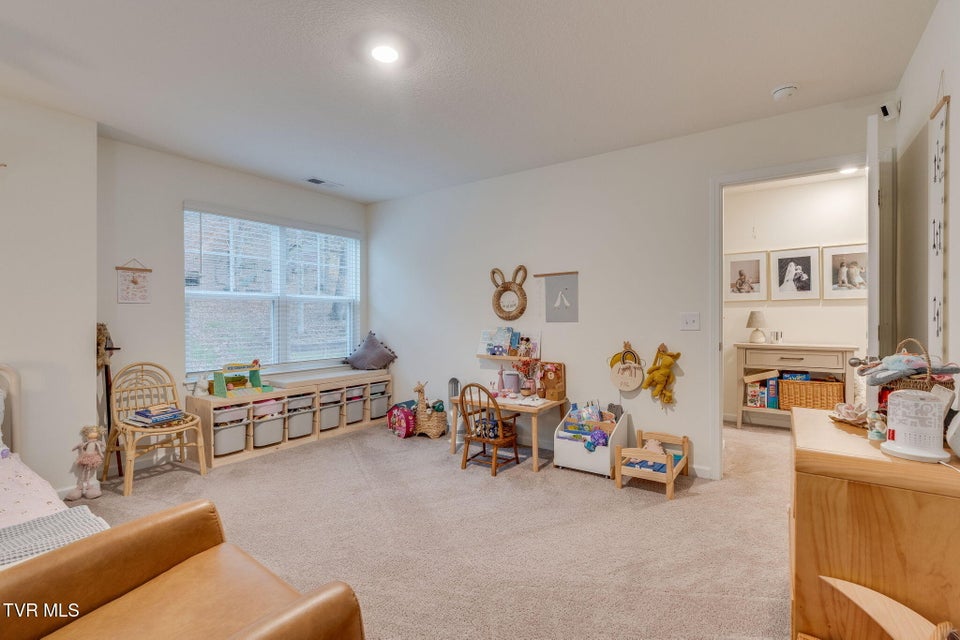 Photo #27: 324 Glory Road