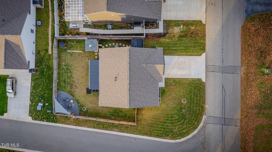 Photo #45: 324 Glory Road