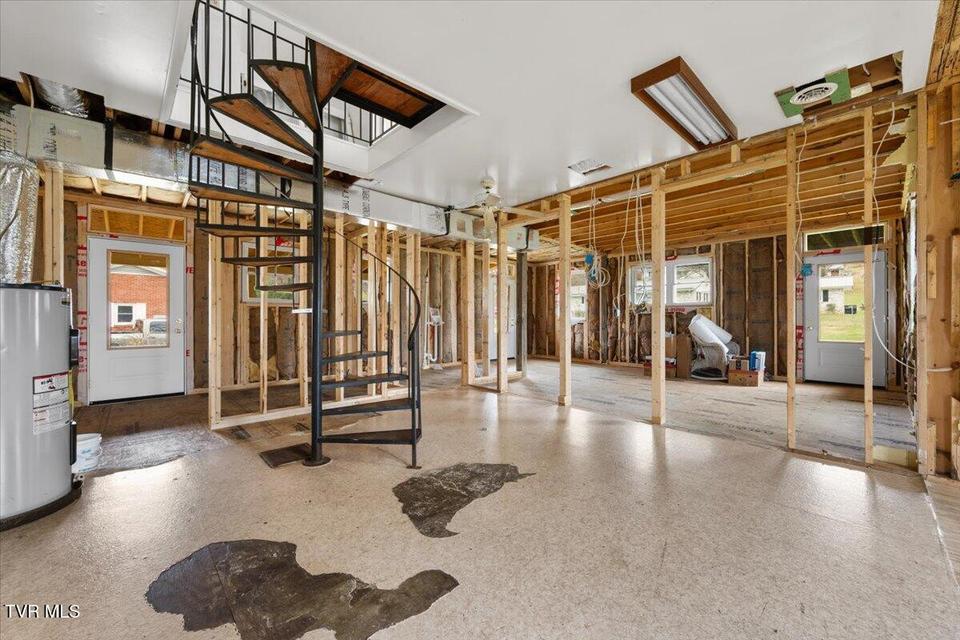 Photo #31: 713 Church Street