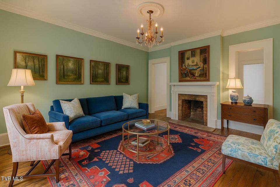 Photo #10: 713 Church Street