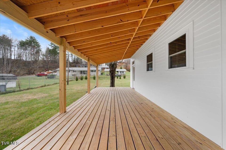 Photo #5: 713 Church Street