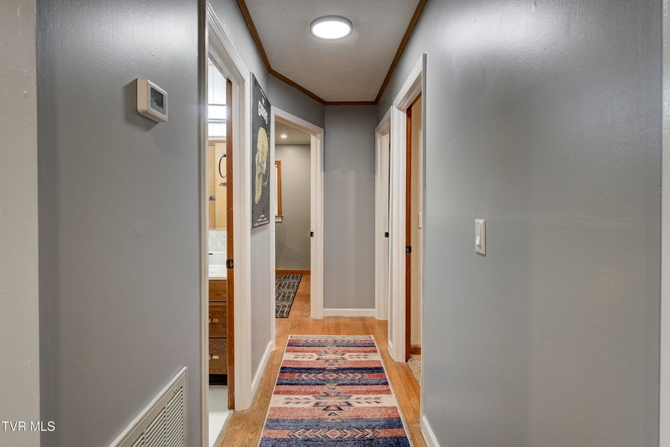 Photo #16: 195 Lynn Lane