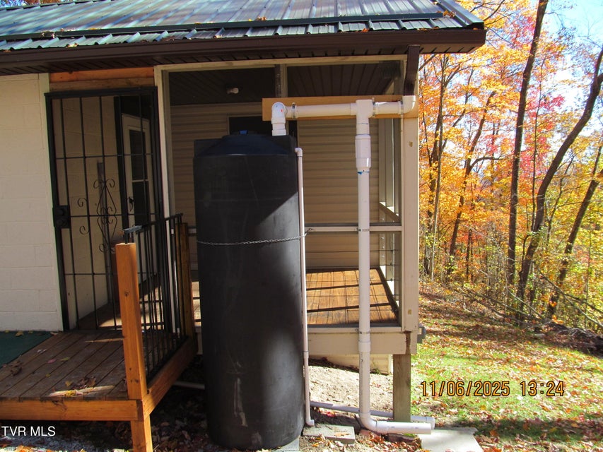 Photo #2: 282 Siesta Lodge Drive