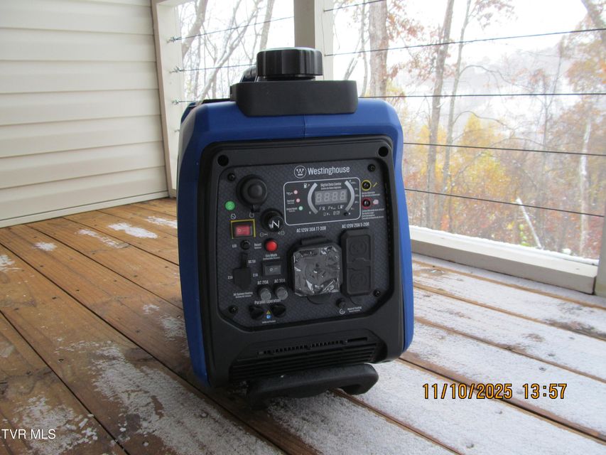 Photo #3: 282 Siesta Lodge Drive