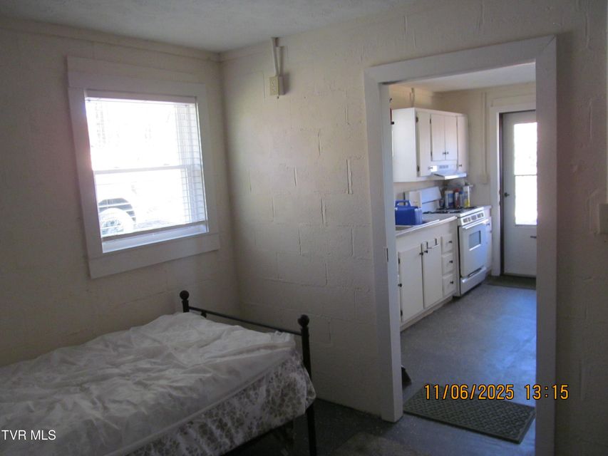 Photo #5: 282 Siesta Lodge Drive