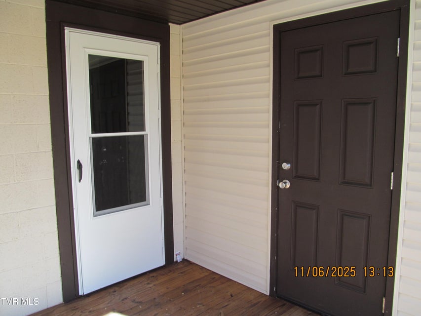 Photo #6: 282 Siesta Lodge Drive