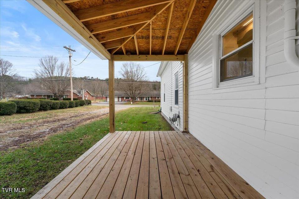 Photo #7: 713 Church Street