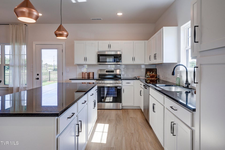 Photo #6: 4129 Gambrel Oaks Street