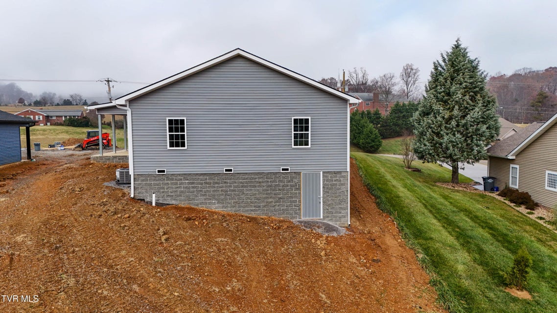 Photo #38: 1797 Rock Springs Road