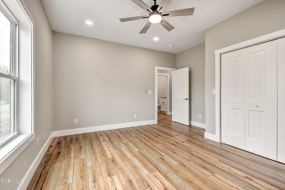 Photo #37: 1805 Rock Springs Road