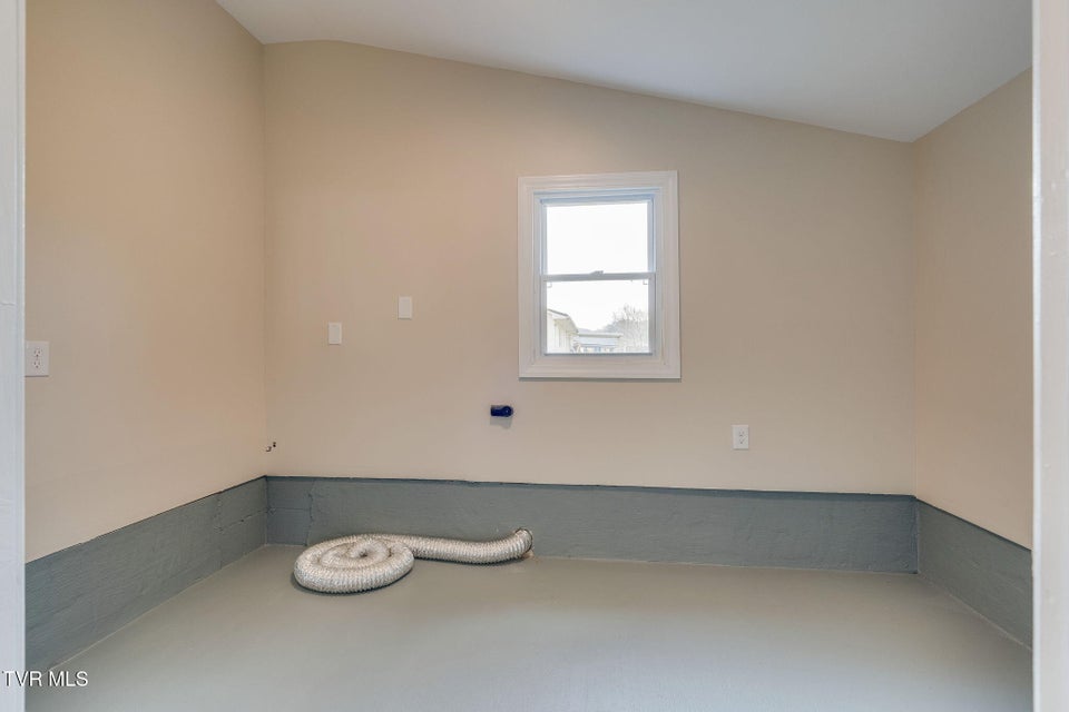 Photo #22: 265 Price Road