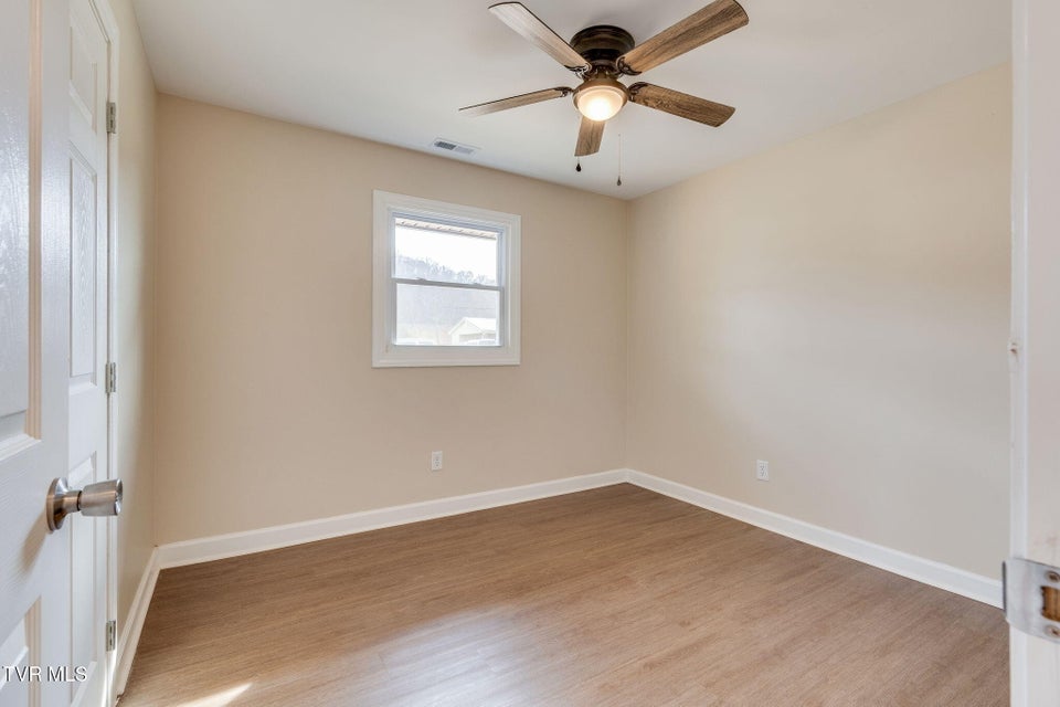 Photo #17: 265 Price Road