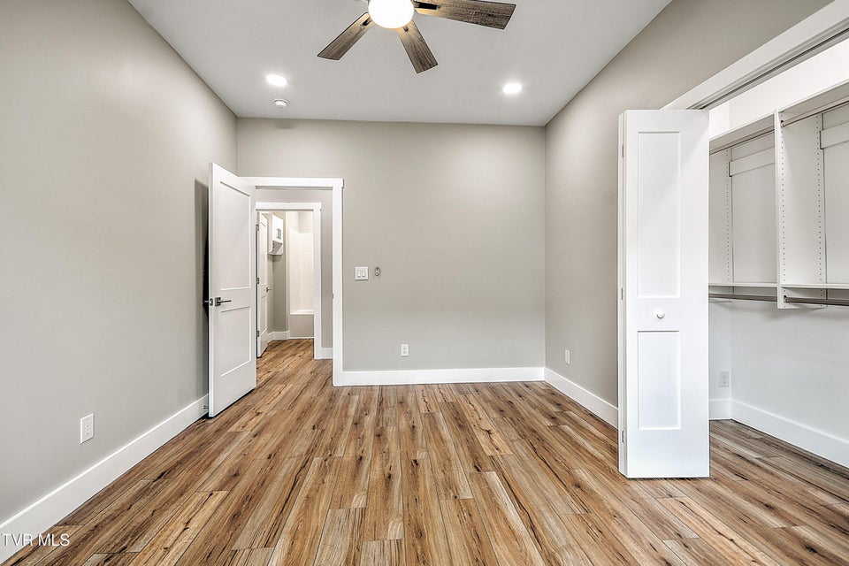 Photo #43: 1805 Rock Springs Road