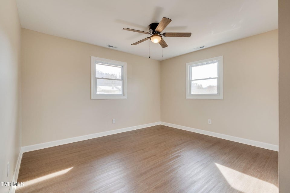 Photo #14: 265 Price Road