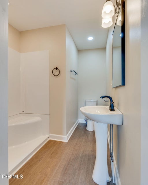 Photo #13: 265 Price Road