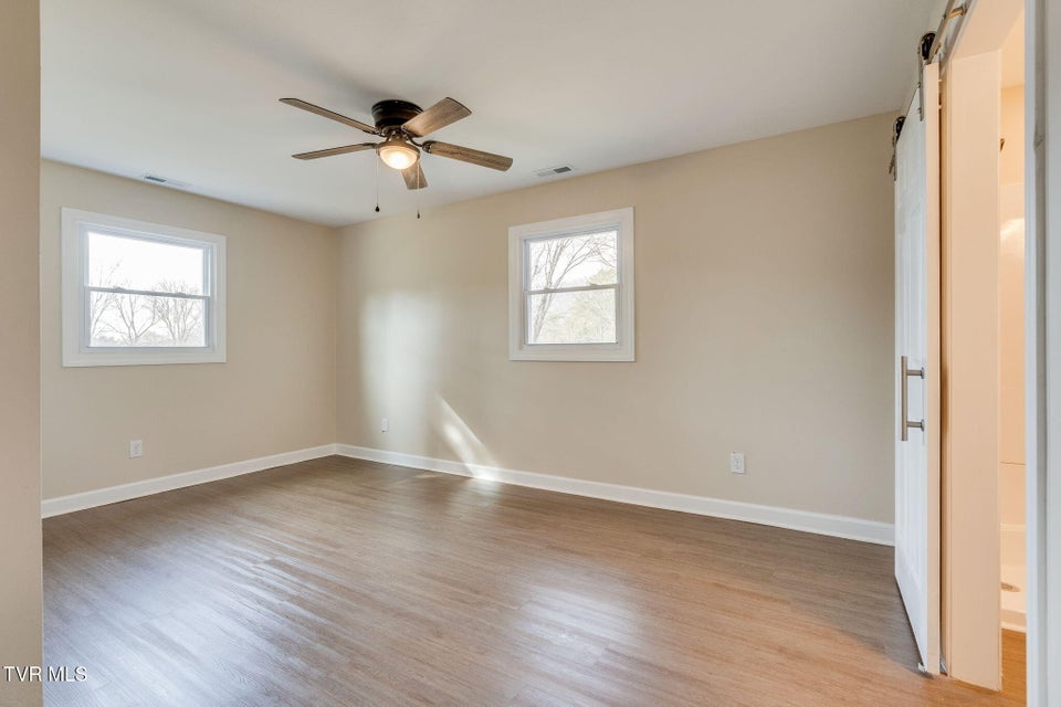 Photo #10: 265 Price Road