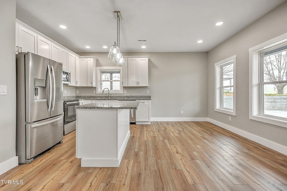 Photo #3: 1805 Rock Springs Road