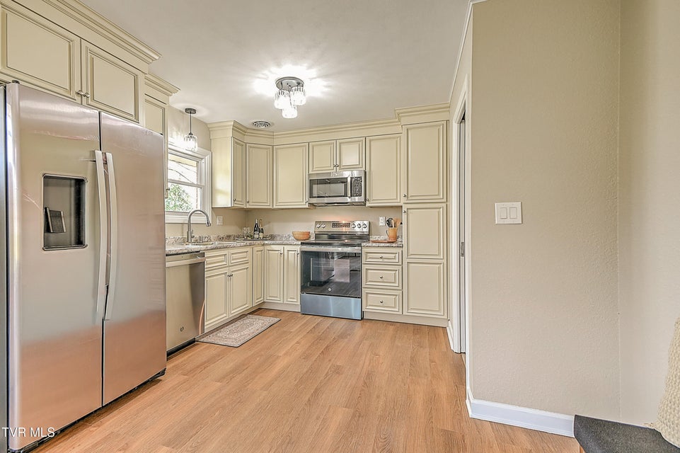 Photo #12: 200 Stevenswood Drive