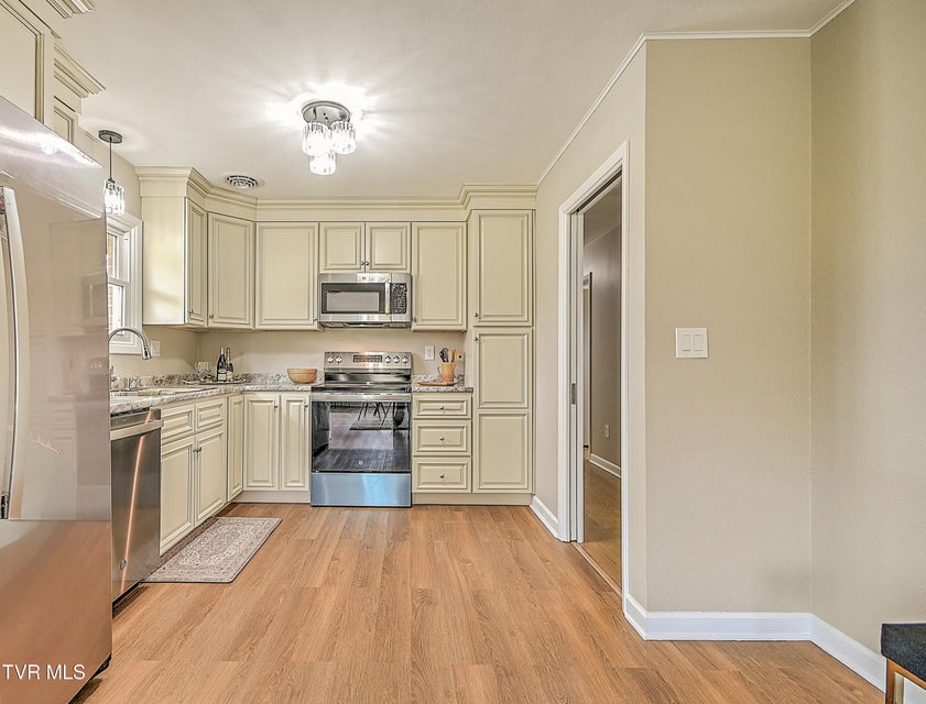 Photo #13: 200 Stevenswood Drive