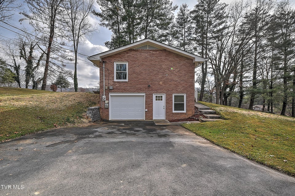 Photo #41: 200 Stevenswood Drive