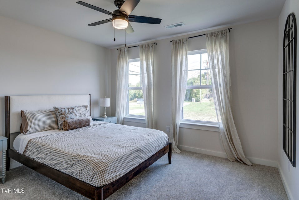 Photo #11: 4129 Gambrel Oaks Street