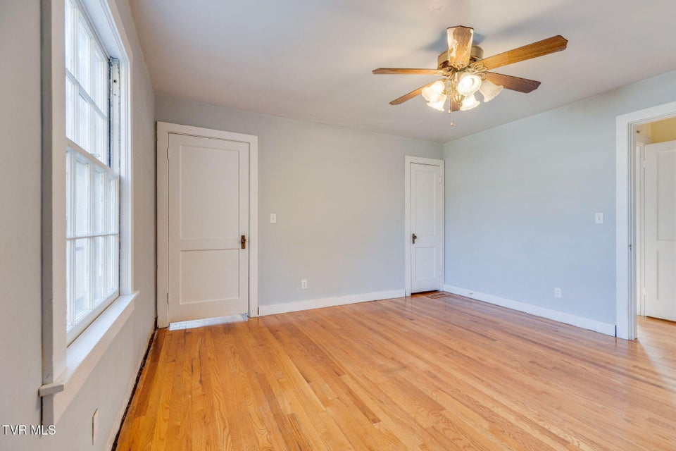 Photo #12: 501 Washington Avenue