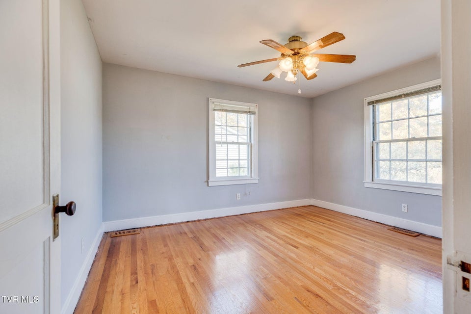 Photo #17: 501 Washington Avenue