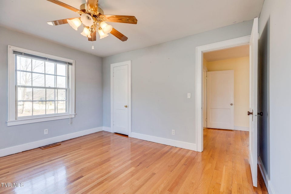 Photo #18: 501 Washington Avenue